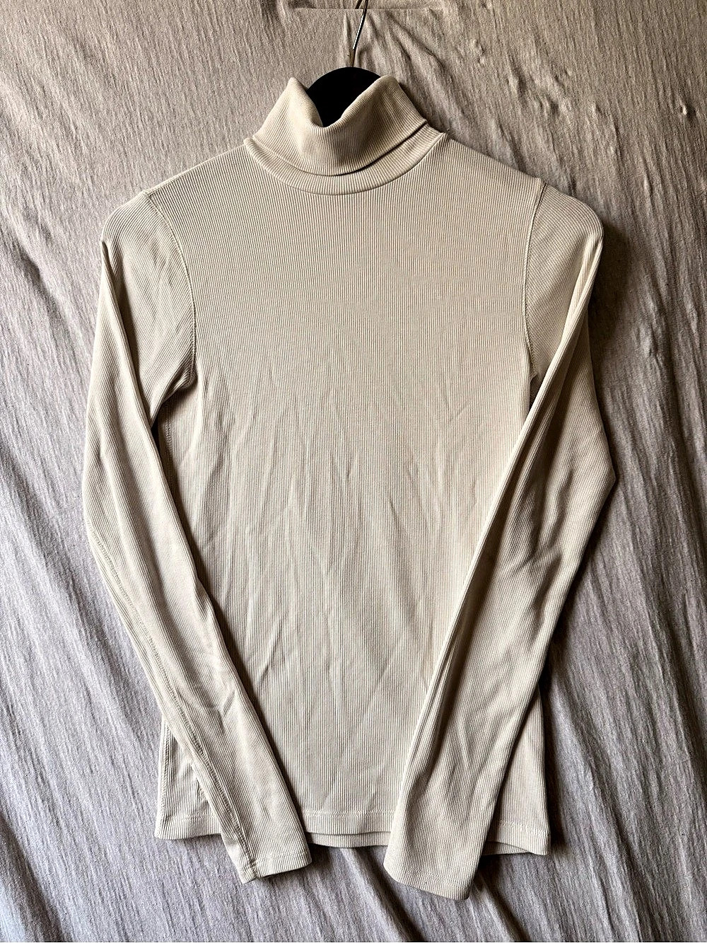 Polo Ralph Lauren Ribbed Turtleneck Long Sleeve Cream Medium Like New